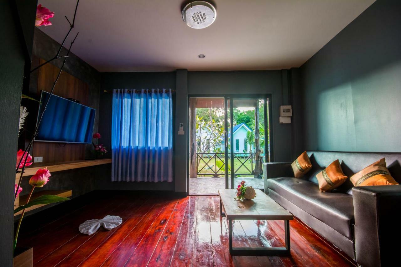 Chawlay Resort Koh Lipe Exterior photo